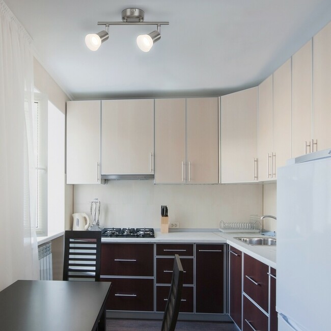 Svietidlo RILEY - LED 2x 4W, 230V, 50Hz,IP20 - 5627