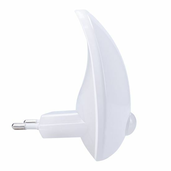 Svietidlo orientačné SOLIGHT 0,7W, s pohybovým a súmrakovým sensorom