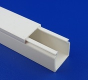 PVC žľab 12x12 biely