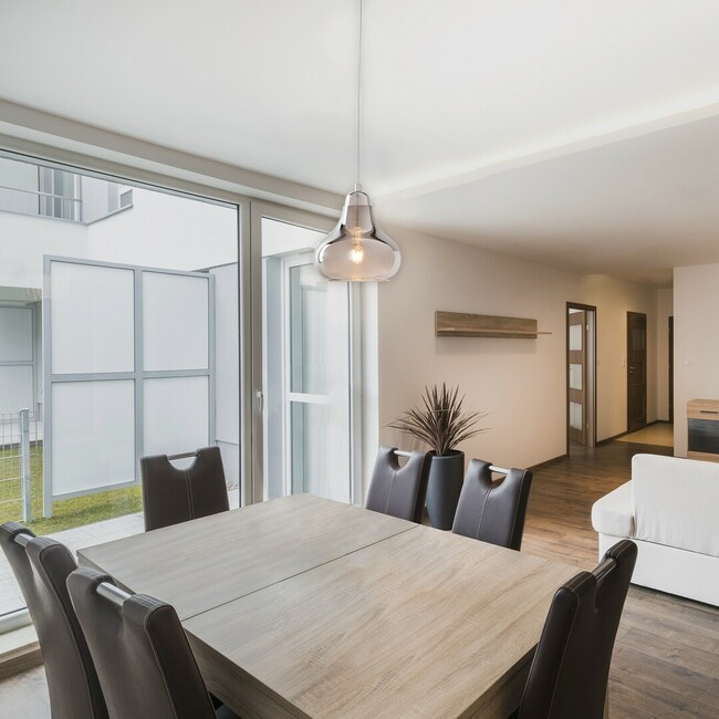 Svietidlo JEZABEL - E27, 60W, IP20 - 7976