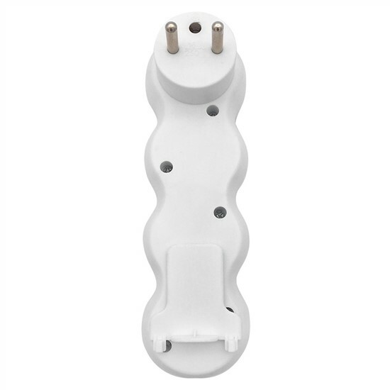 Rozdvojka s uzemnením z 1 na 3 s vypínačom