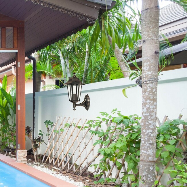 Svietidlo VELENCE - E27, 60W, IP43 - 8234