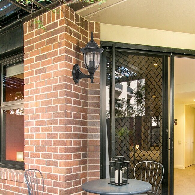 Svietidlo MILANO - E27/60W, IP43 - 8342