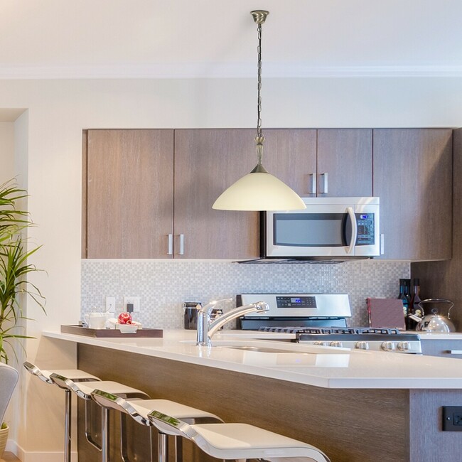 Svietidlo REGINA - E27/60W, IP20 - 8176